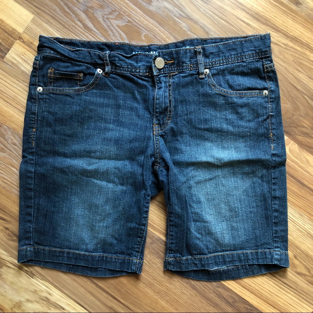 Womens Missimo Supply Co Bermuda shorts size 6